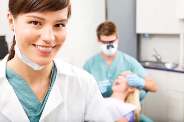 HOW TO DEAL WITH DIFFICULT PATIENTS IN YOUR DENTAL OFFICE