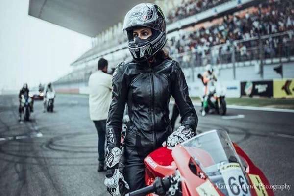 Meet India’s Fastest Lady Super Biker and a Prolific Dentist – Dr.Neharika Yadav